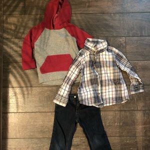 Sweatshirt, flannel and jeans